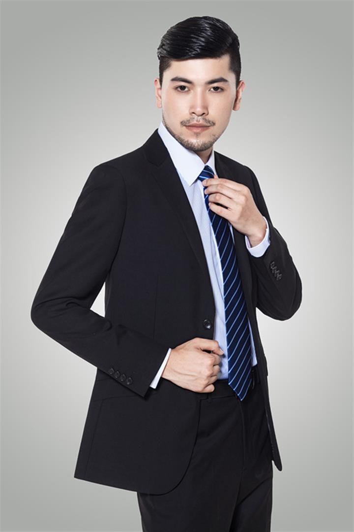 郑代春 灯光与音效负责人